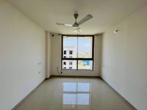 Room in 2 BHK Apartment at Hiranandani Estate Barca, Ghodbunder Road – for Rent