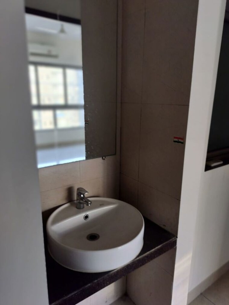 Bathroom, the-wadhwa-the-address 3 Bedroom 1200 Sq.Ft. Apartment In Ghatkopar West Mumbai 10348703
