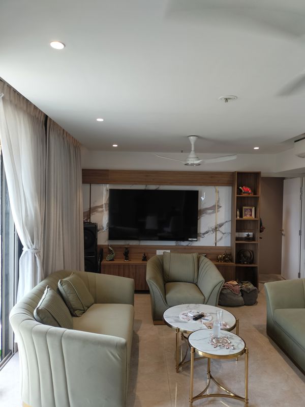 3 BHK 1200 Sq.Ft. Apartment in Hiranandani Estate