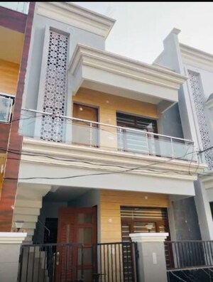 4 BHK Independent House For Sale in Utrathiya