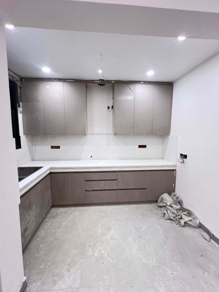 Bathroom, utrathiya 4 Bedroom 130 Sq.Yd. Independent House In Utrathiya Zirakpur 9435592