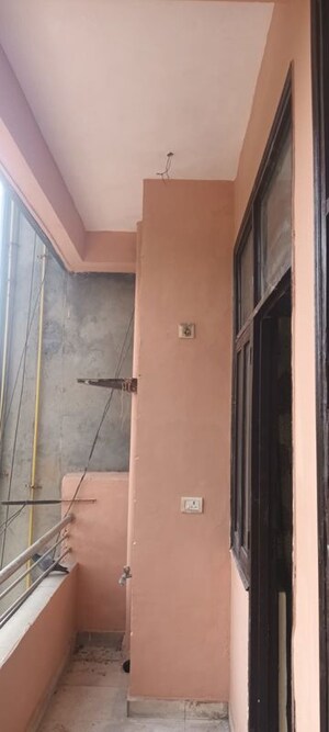 Furnished Amenities in 2 BHK Builder Floor at A and M Shakti Plaza, Shakti Khand Iii – for Rent
