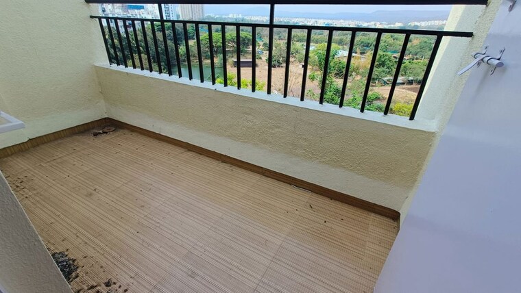 Balcony, darode-jog-serene-county 1.5 Bedroom 655 Sq.Ft. Apartment In Sinhagad Road Pune 10305581