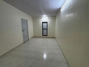 Room in 2 BHK Apartment at Tilak Nagar – for Rent