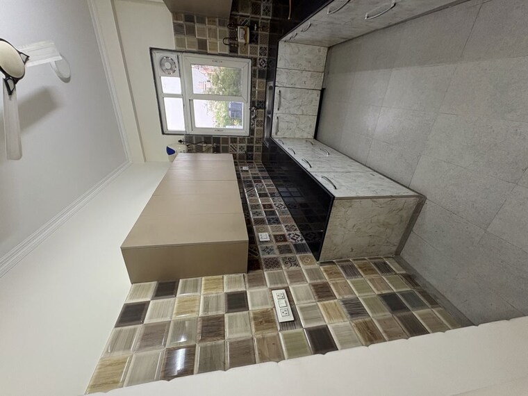 Kitchen, kalkaji 3 Bedroom 200 Sq.Yd. Builder Floor In Kalkaji Delhi 10332773