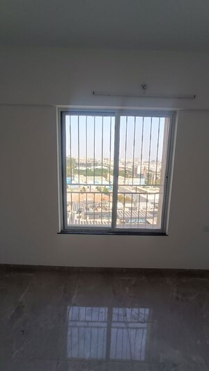 Room in 3 BHK Apartment at Welworth Purnam, Hinjewadi – for Rent