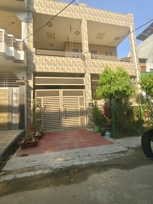 4 BHK Independent House For Sale in Vrindavan Yojna