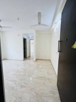 Room in 1 BHK Apartment at Hiranandani The Walk, Ghodbunder Road – for Rent