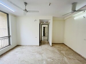 Room in 1 BHK Apartment at Hiranandani The Walk, Ghodbunder Road – for Rent