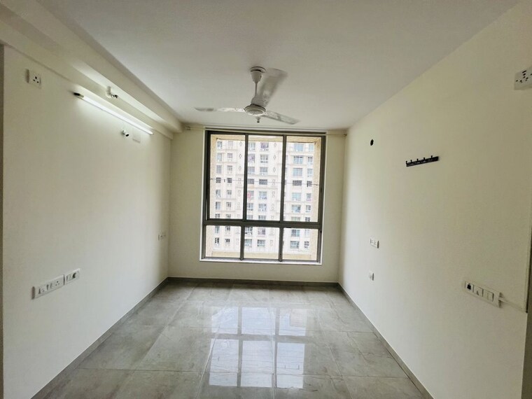 Room, hiranandani-the-walk 1 Bedroom 421 Sq.Ft. Apartment In Ghodbunder Road Thane 10348806