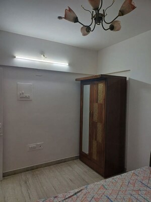 Room in 2 BHK Apartment at New Mhada Towers, Andheri West – for Rent