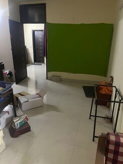 2 BHK Builder Floor For Rent in RWA Apartments Sector 51