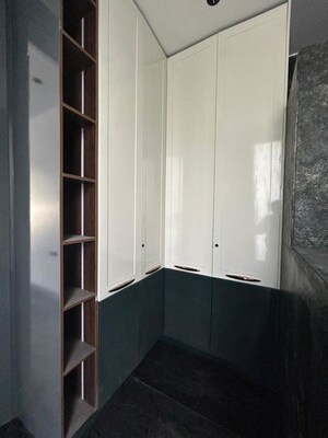 Bathroom in 2 BHK Builder Floor at Sector 56 – for Rent