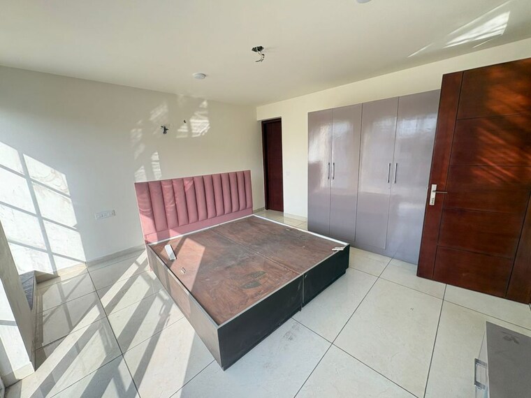 Bedroom, sector 21 3 Bedroom 2200 Sq.Ft. Builder Floor In Sector 21 Chandigarh 10348867