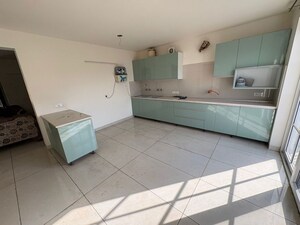 Bathroom in 3 BHK Builder Floor at Sector 21 – for Rent