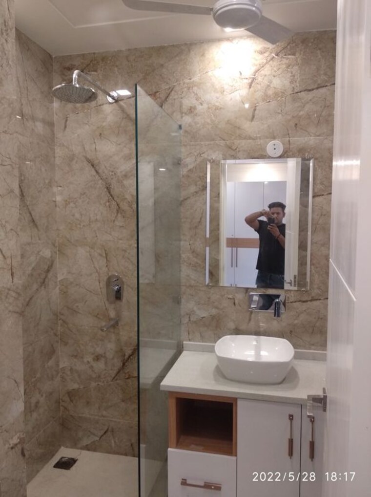 Bathroom, parklands 3 Bedroom 250 Sq.Yd. Builder Floor In Sector 85 Faridabad 10348879