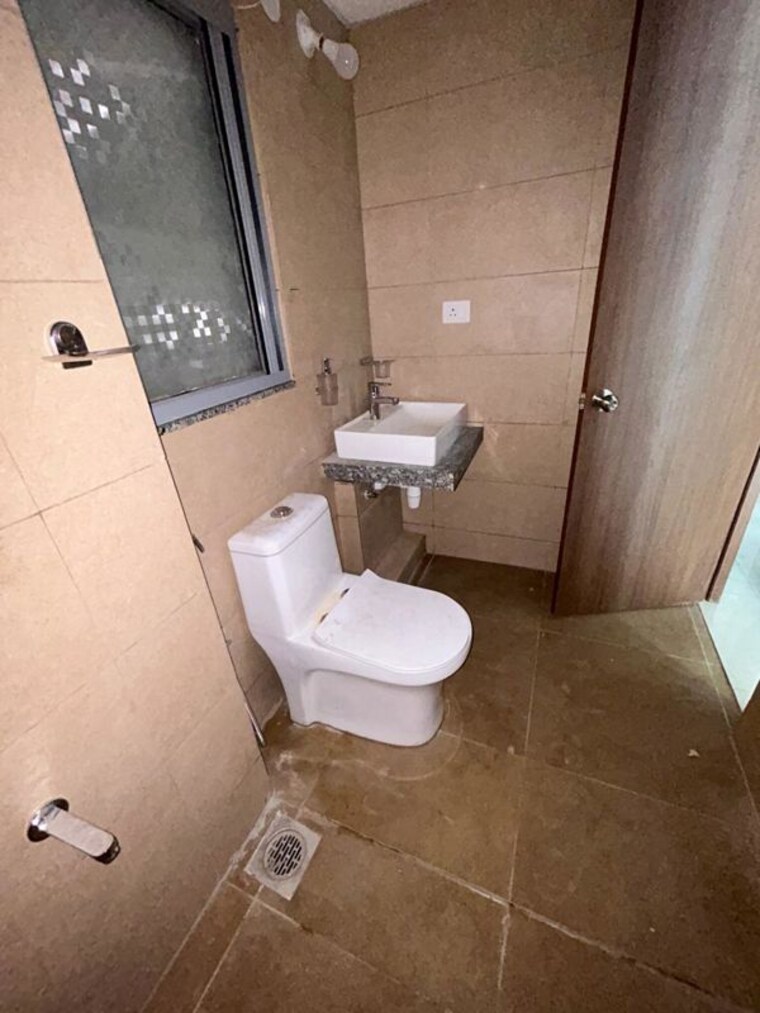 Bathroom, kalpataru-immensa 1 Bedroom 450 Sq.Ft. Apartment In Kolshet Road Thane 10348863