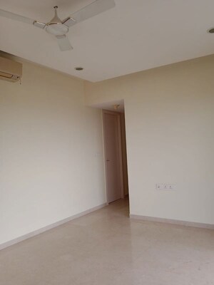 2 BHK Apartment For Rent in Lodha Fiorenza, Goregaon East