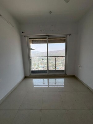 Room in 2 BHK Apartment at Ashar Edge, Pokhran Road No Two – for Rent