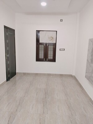 3 BHK Builder Floor For Rent in Sarita Vihar