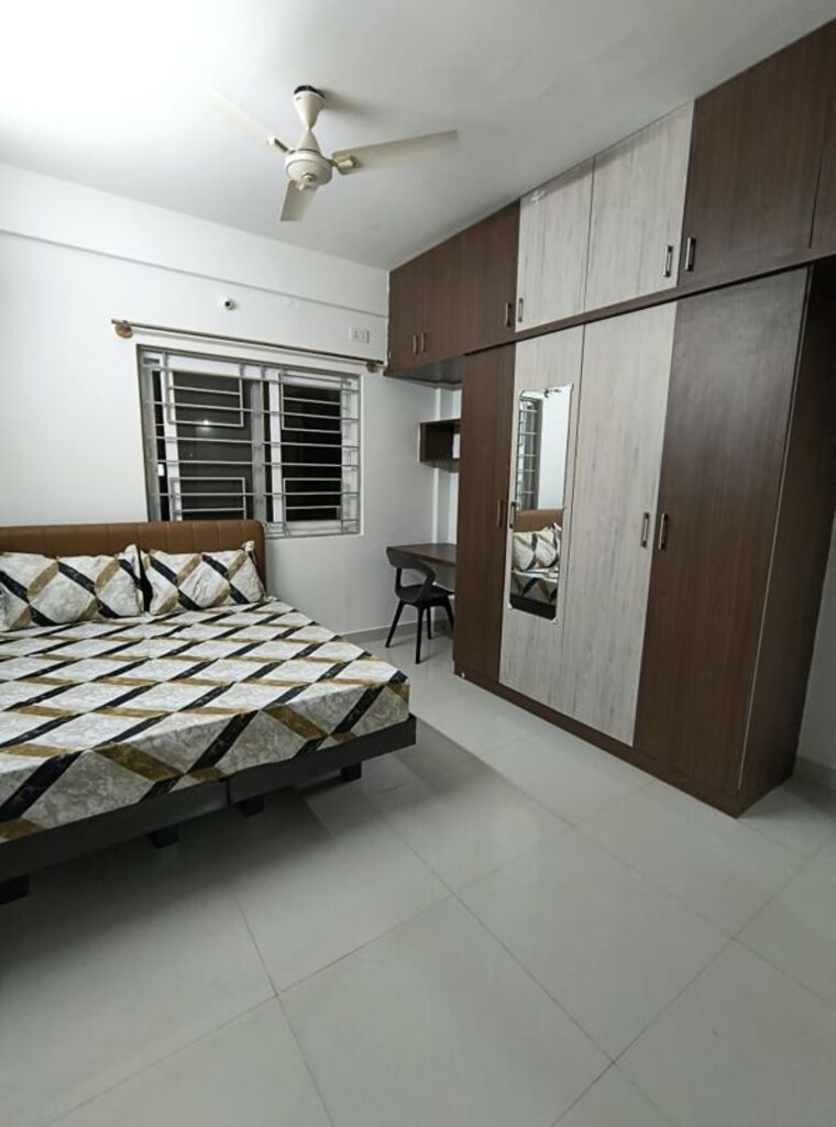 Bedroom, krishna-residency-kadubeesanahalli 1 Bedroom 650 Sq.Ft. Apartment In Kadubeesanahalli Bangalore 10348953