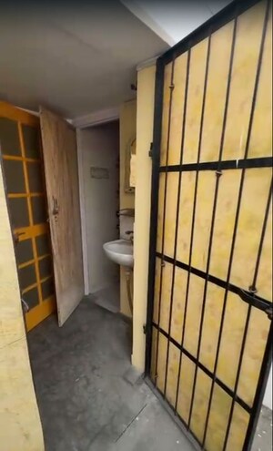 Staircase in 2 BHK Builder Floor at Indira Nagar – for Rent