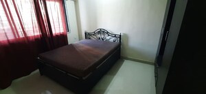 Bedroom in 2 BHK Apartment at Goregaon West – for Rent