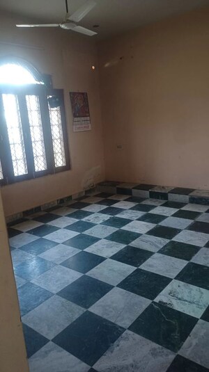 Bedroom in 2.5 BHK Builder Floor at Indira Nagar – for Rent