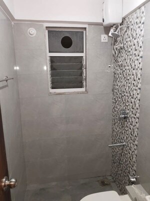Bathroom in 1 BHK Apartment at Siddharth Nagar – for Rent