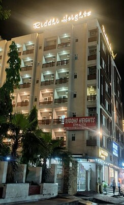 Pg For Rent in Electricity Board Area