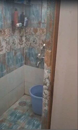Bathroom in 2 BHK Builder Floor at Indira Nagar – for Rent