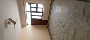 Room in 3 BHK Independent House at Sector 28 – for Rent