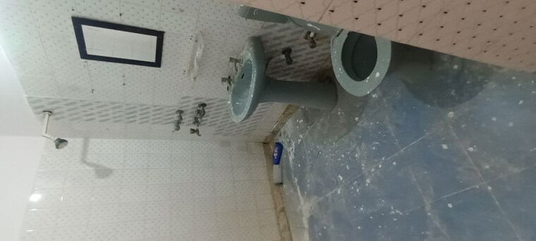 Bathroom, sector 28 3 Bedroom 2850 Sq.Ft. Independent House In Sector 28 Faridabad 10349023