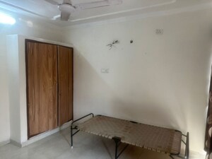 Room in 2 BHK Builder Floor at Sector 22 – for Rent