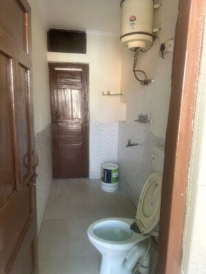 Bathroom in 2 BHK Builder Floor at Sector 22 – for Rent
