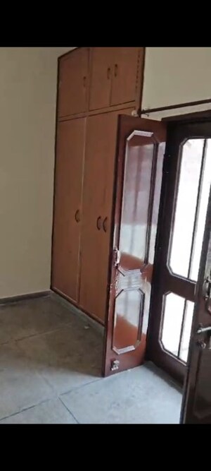 Bathroom in 2 BHK Builder Floor at Sector 38 – for Rent