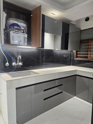 Kitchen in 1 BHK Builder Floor at Saket – for Rent