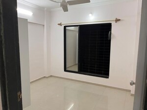 Room in 1 BHK Apartment at KT Harmony Apartment, Vasai West – for Rent