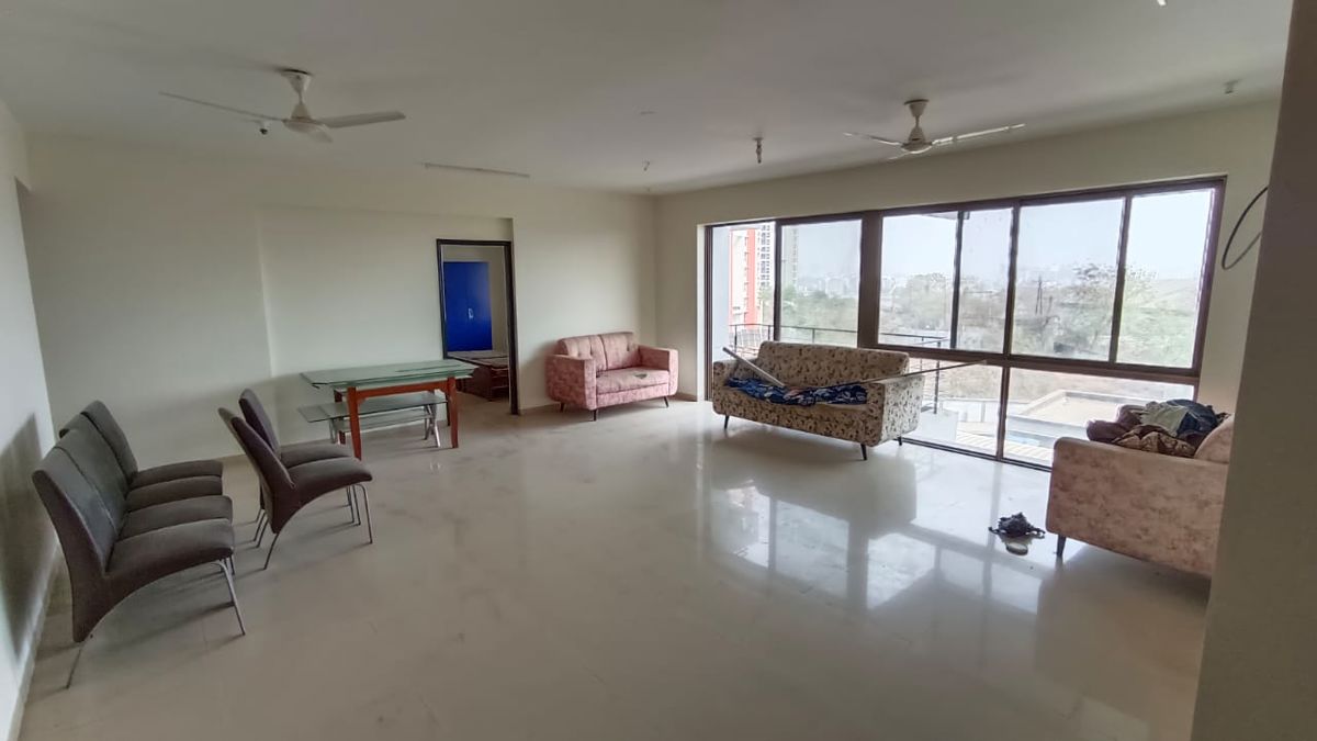 3 BHK + Pooja Room,Servant Room,Study Room,Extra Room,Basement,Store Room 1300 Sq.Ft. Apartment in Global E Homes