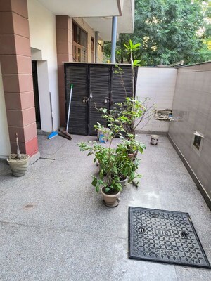Balcony in 2 BHK Builder Floor at Sector 23a – for Rent
