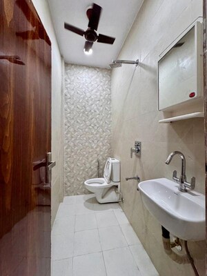 Bathroom in 1 BHK Builder Floor at Kalkaji – for Rent