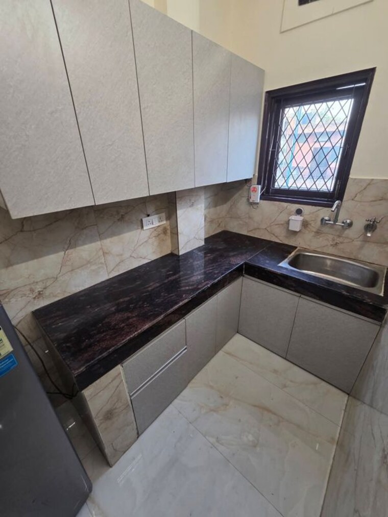 Kitchen, lajpat nagar 4 1 Bedroom 600 Sq.Ft. Apartment In Lajpat Nagar 4 Delhi 10349281