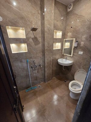 Bathroom in 1 BHK Apartment at Lajpat Nagar 4 – for Rent