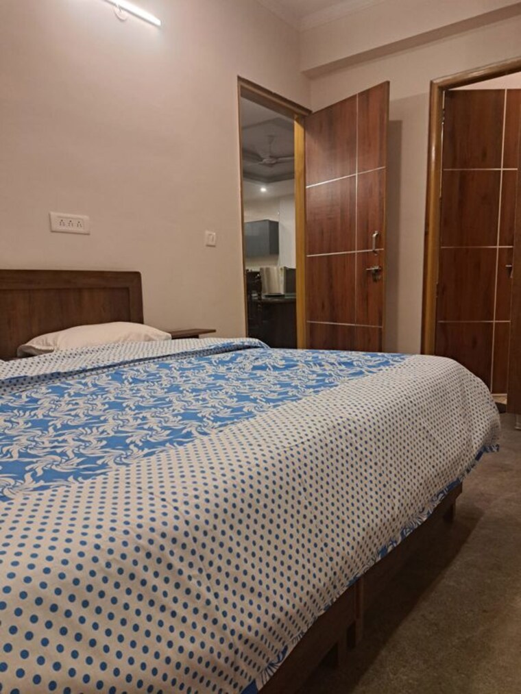 Bedroom, jakhan rajpur road 3 Bedroom 2000 Sq.Ft. Builder Floor In JakhaN Rajpur Road Dehradun 10349307