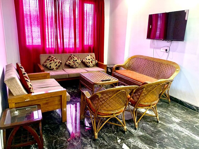 Bedroom, jakhan rajpur road 3 Bedroom 2000 Sq.Ft. Builder Floor In JakhaN Rajpur Road Dehradun 10349307