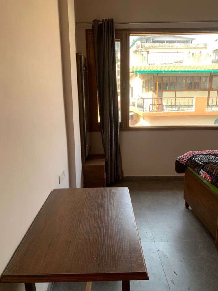 Bedroom, jakhan rajpur road 3 Bedroom 2000 Sq.Ft. Builder Floor In JakhaN Rajpur Road Dehradun 10349307