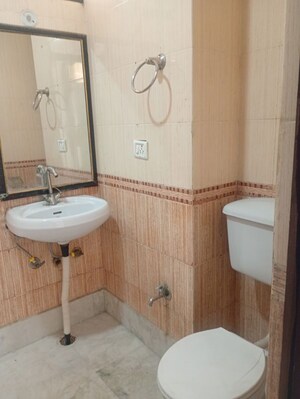 Bathroom in 3 BHK Apartment at Sector 13 Dwarka – for Rent