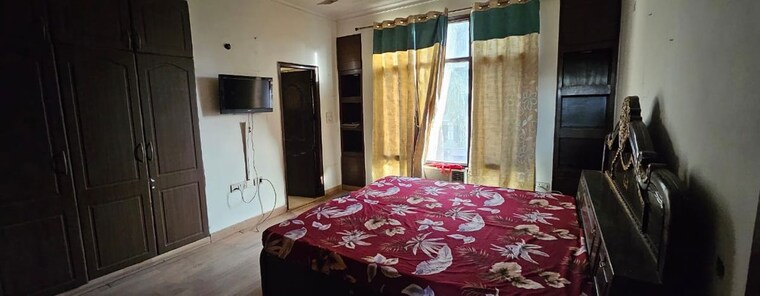 Bedroom, aditya-palm-court 4 Bedroom 2300 Sq.Ft. Apartment In Vip Road Zirakpur 10349014