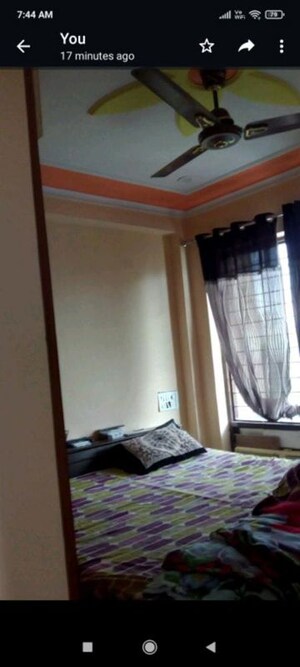 Living Room in 2 BHK Builder Floor at Ardee City, Sector 52 – for Rent