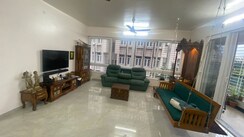 2 BHK + Pooja Room Apartment For Rent in Yari Road